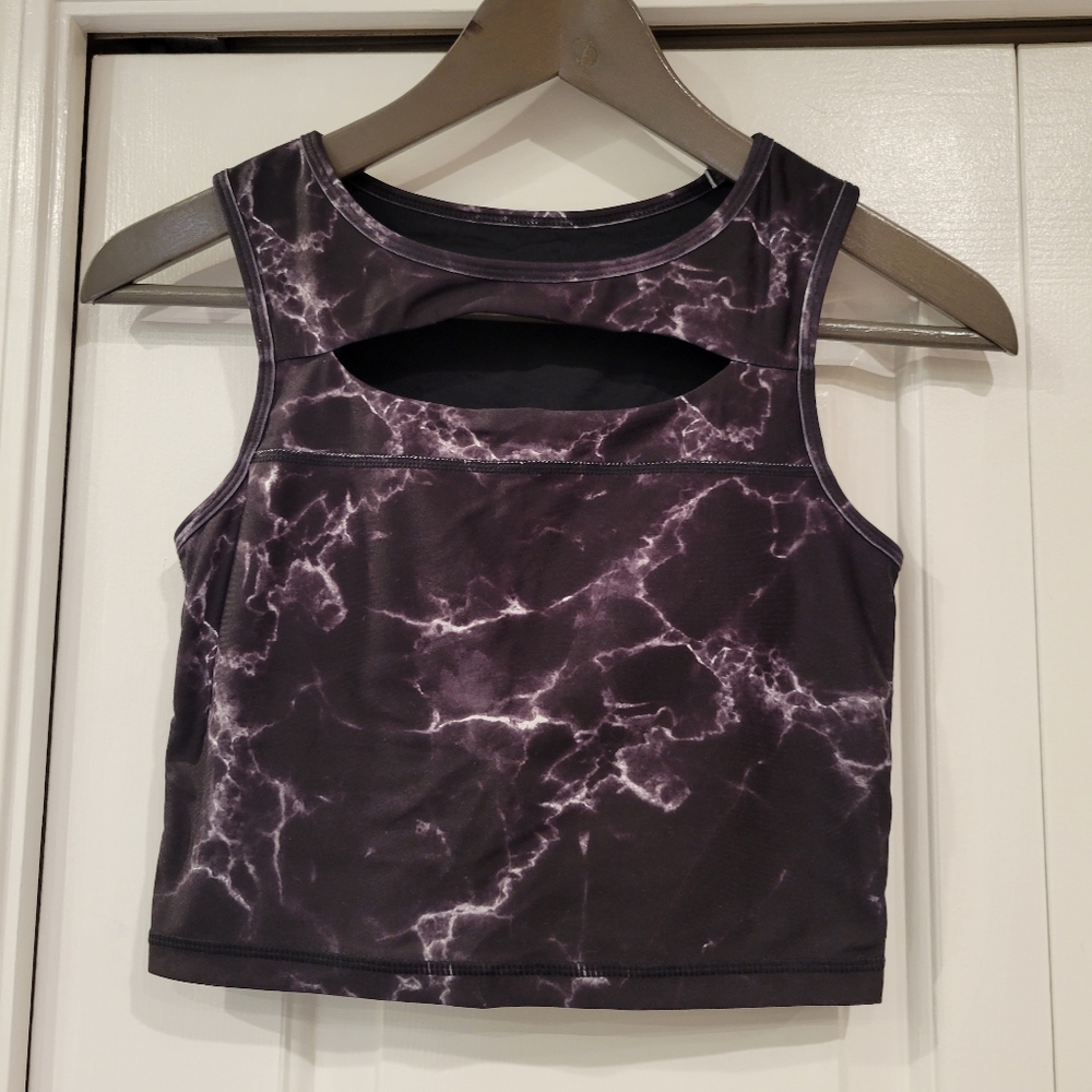 Buff bunny marble cropped tank